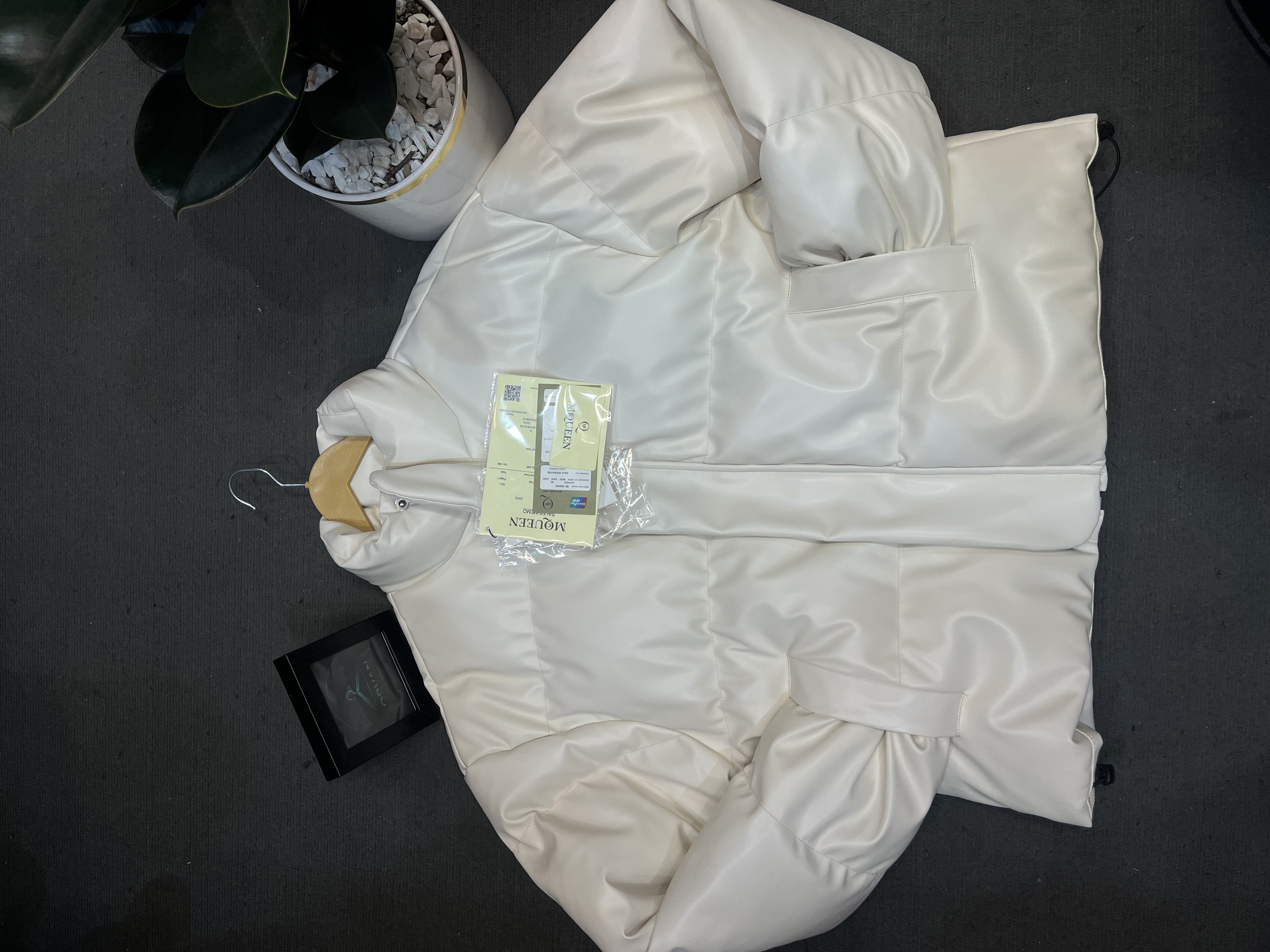 کاپشن وارداتی